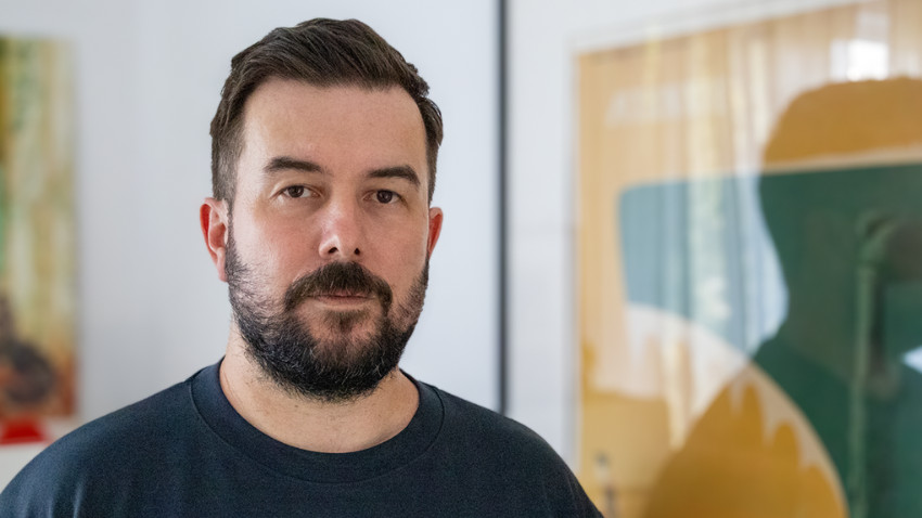 [Creative State] Vlad Lazăr: În 2026, partea cea mai grea e să reziști tentației de a-ți face viața prea ușoară