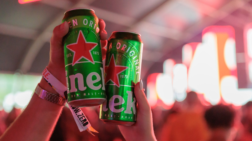 Heineken® revine la Electric Castle 2026 și aduce în premieră în România Foam Infusions, o experiență de degustare inedită disponibilă exclusiv la festival