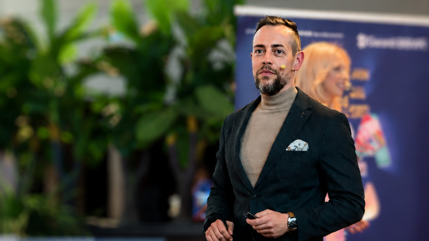 Mihai Paiu, The Mansion Advertising: De ce „Cât costă?” este întrebarea greșită în sustenabilitate. 4 reguli de know-how pentru campanii eficiente, fără risipă