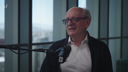 Stuart Russell: Cum păstrăm puterea asupra unor entități care sunt mai puternice decât noi?