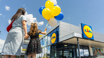 La &icirc;nceput de an școlar, Lidl Rom&acirc;nia susține cei peste 7600 de părinți din echipa sa, prin beneficii dedicate