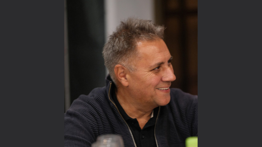 [MIXX Perspectives] Alin Alecu: Pare c-a devenit o competiție cu titlul: ”Hai să folosim cât mai mult AI”, indiferent dacă se justifică sau nu