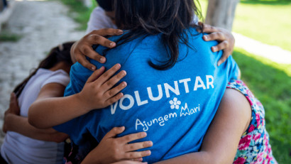 &Icirc;ntr-o lume modelată de tehnologie și AI, Ajungem MARI caută 1000 de voluntari care să fie modele pentru copiii instituționalizați din București și din 29 de județe. &Icirc;nscrieri deschise p&acirc;nă pe 30 septembrie