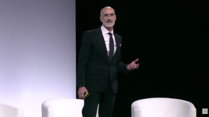 Arthur Brooks: Avem nevoie de întrebări la care să nu găsim răspunsul pe Google