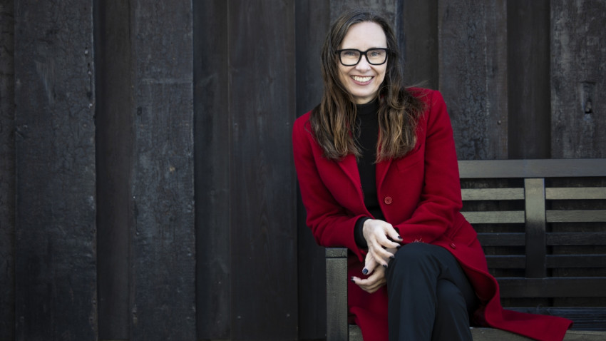 Yrsa Sigurðardóttir: Să scrii astăzi literatură crime presupune să fii tot mai bine pus la punct cu tehnologia și știința implicate în investigațiile criminalistice