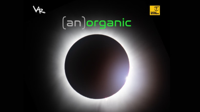 (AN)ORGANIC: un spectacol despre IA și tot ceea ce numim „uman”